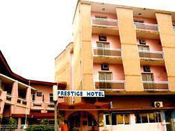 Hotel Prestige Yaoundé Zewnętrze zdjęcie